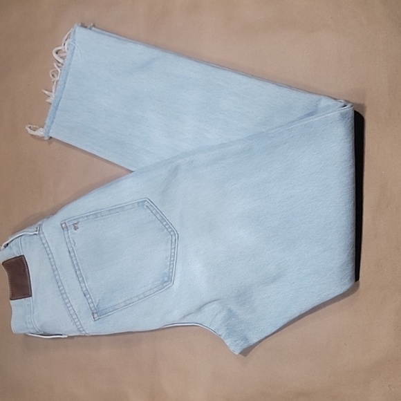 Madewell Size 25 Full Length Classic Straight, Light Wash, Exc. Used Cond. - Picture 1 of 15